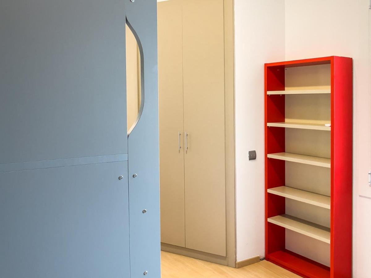 Leevin Student Barcelona Apartment Ngoại thất bức ảnh