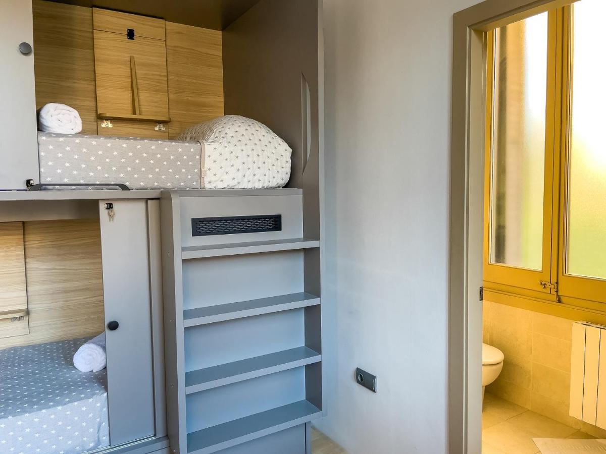 Leevin Student Barcelona Apartment Ngoại thất bức ảnh