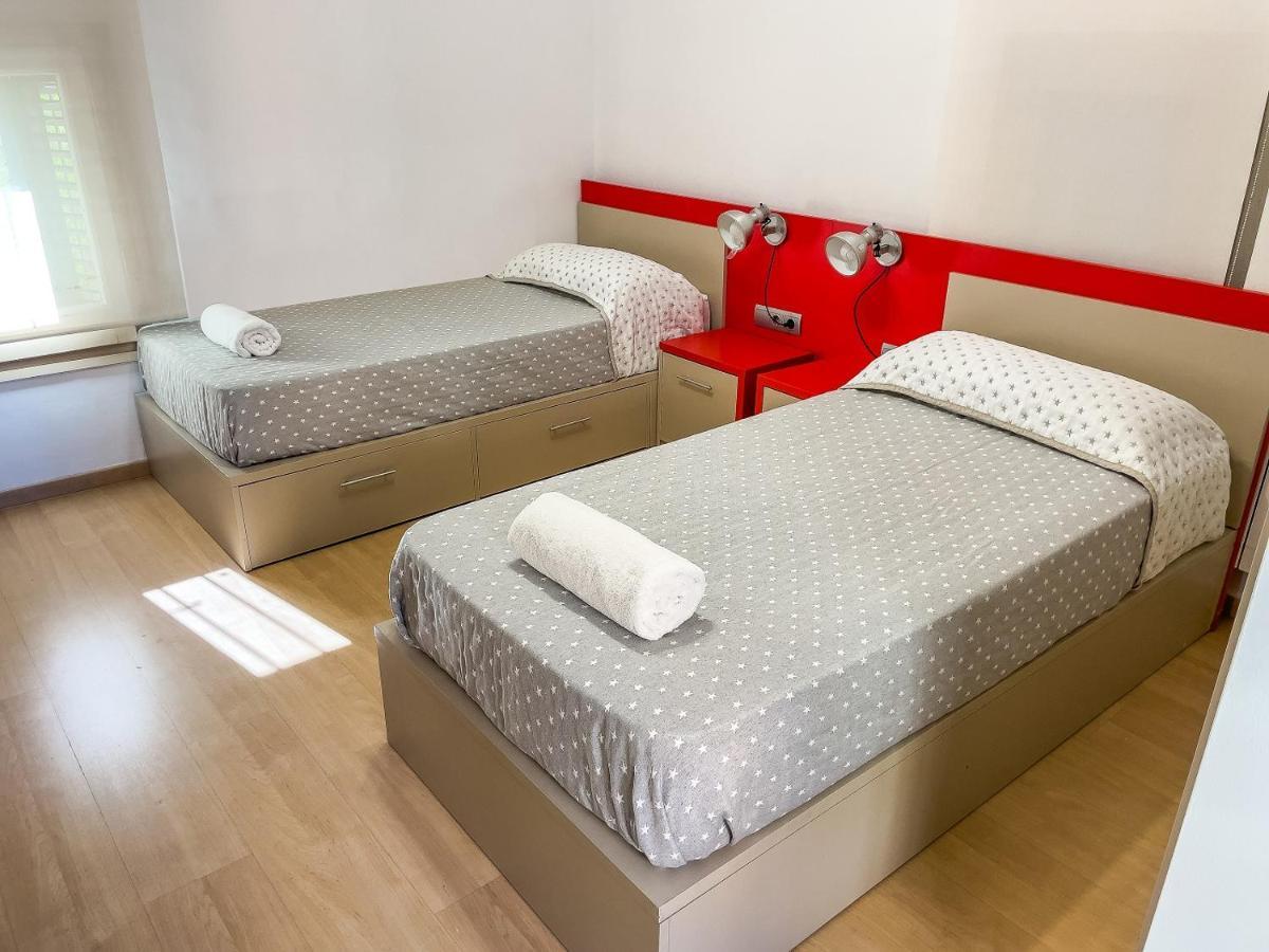 Leevin Student Barcelona Apartment Ngoại thất bức ảnh